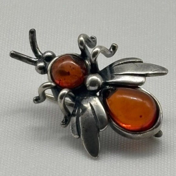 Unbranded Jewelry - Vintage Sterling Silver .925 and Amber Bee Pin or Brooch, Marked "925" Unsigned~
